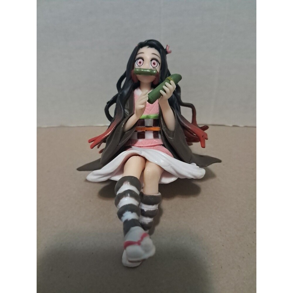Demon Slayer Kimetsu no Yaiba Perching Noodle Stopper Figure Toy Nezuko